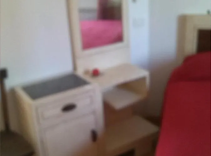 A Cento Metri Dal Mare *