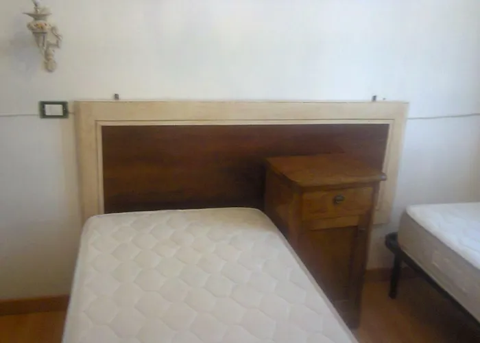 A Cento Metri Dal Mare *